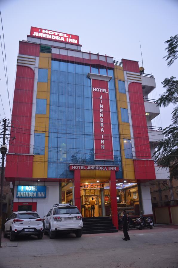 Hotel Jinendra Inn Jaipur Exteriör bild