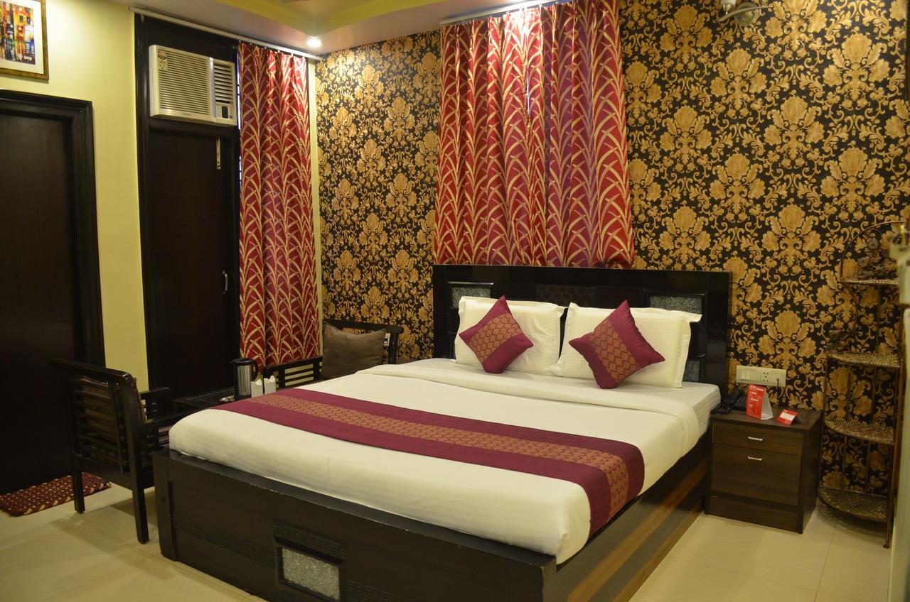 Hotel Jinendra Inn Jaipur Exteriör bild