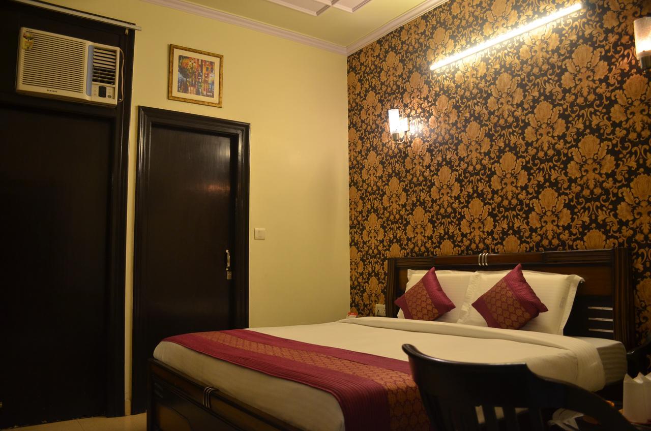 Hotel Jinendra Inn Jaipur Exteriör bild