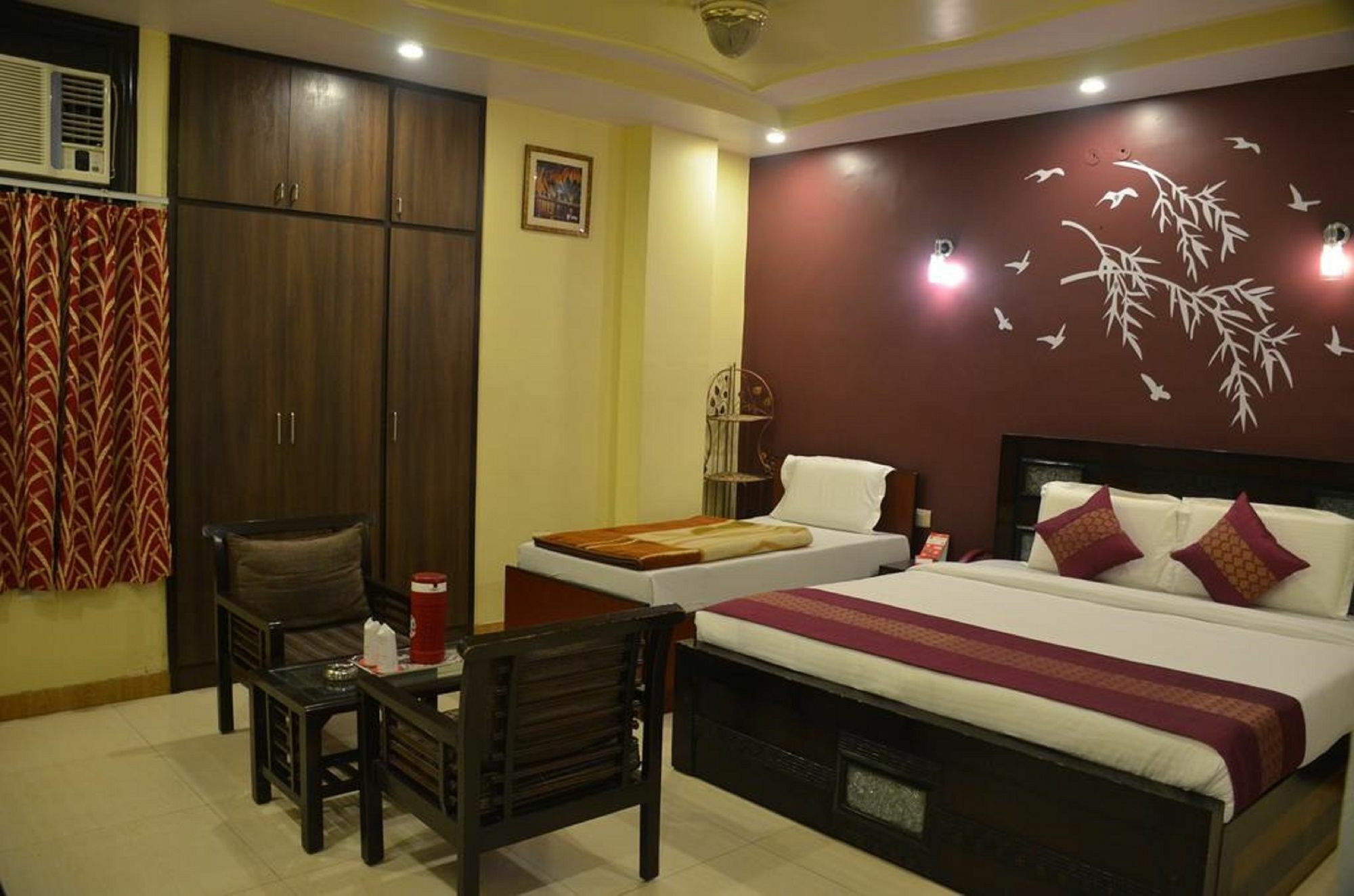 Hotel Jinendra Inn Jaipur Exteriör bild